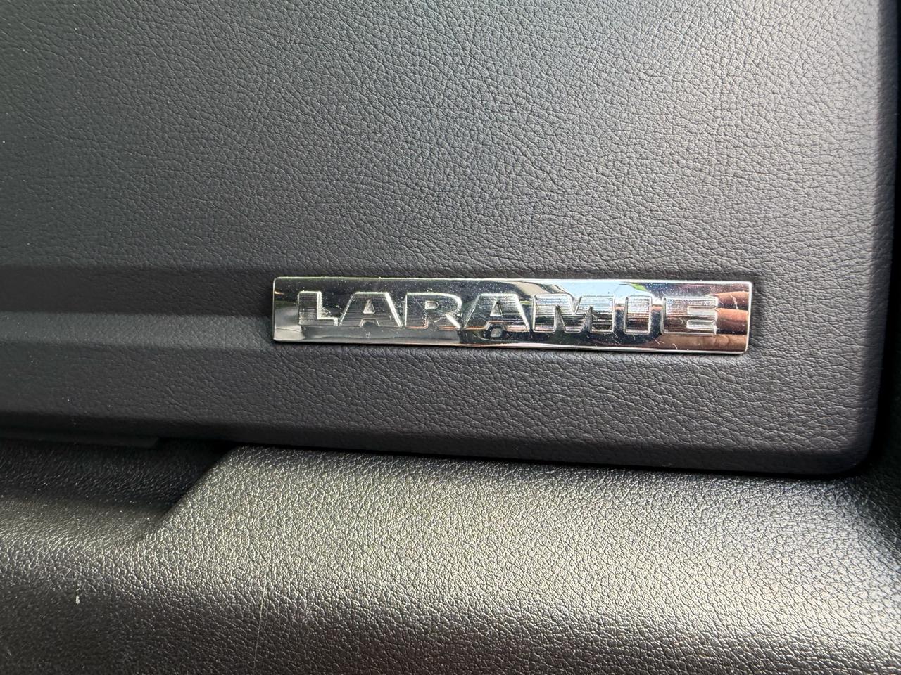 RAM 2500 4WD Crew Cab 149" Laramie 2016