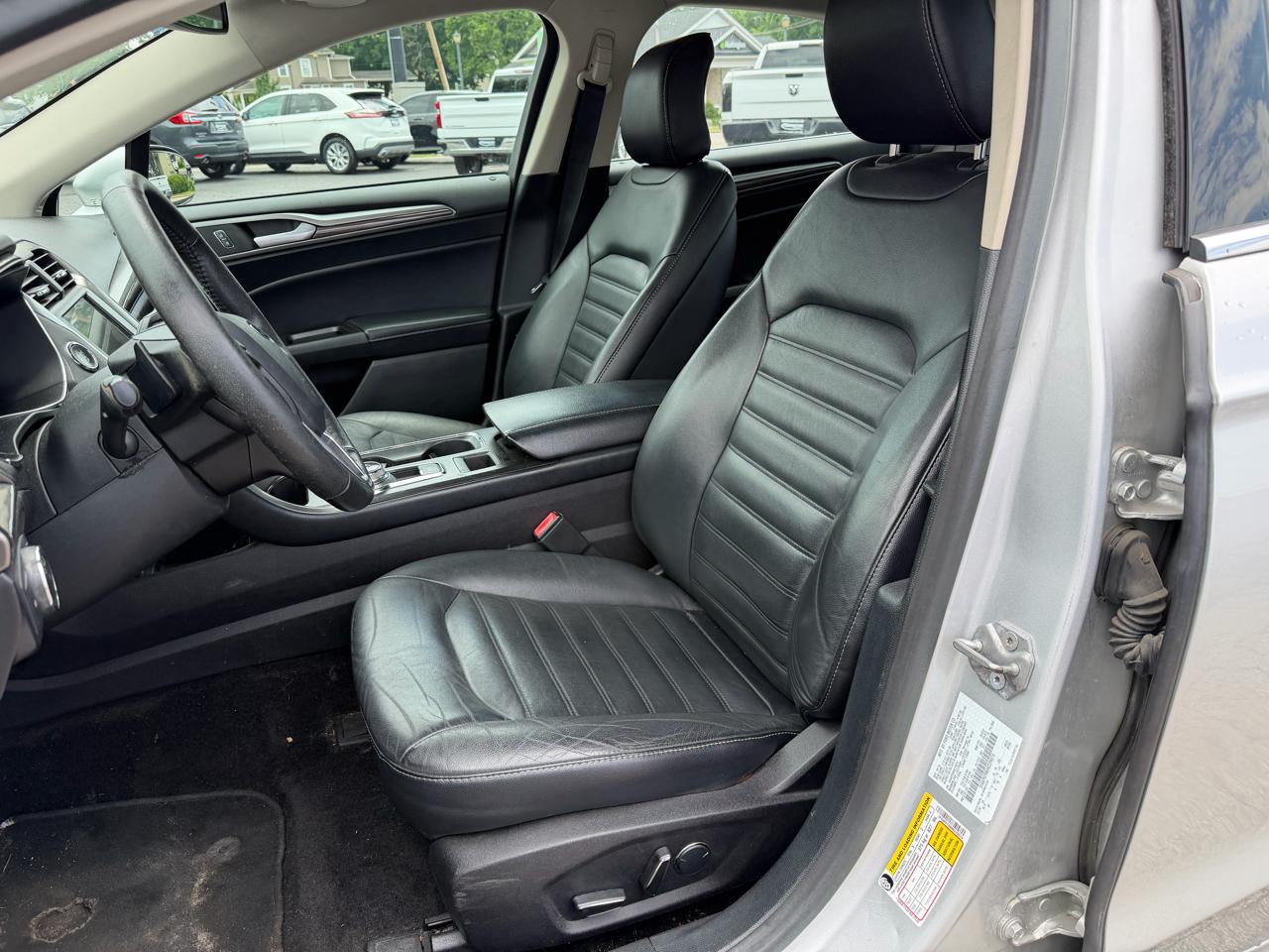 Ford Fusion SE 4D Sedan AWD 2017