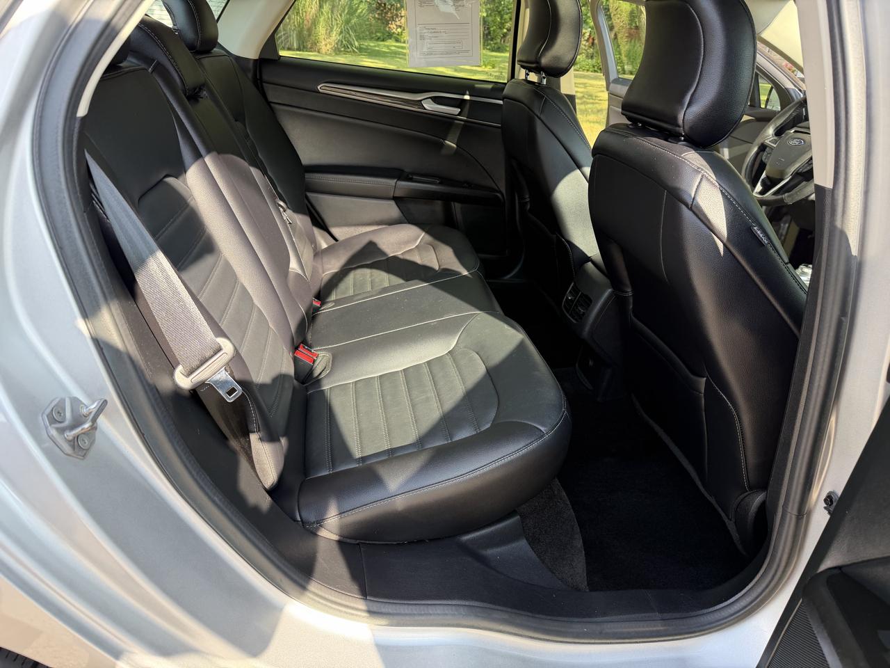 Ford Fusion SE 4D Sedan AWD 2017