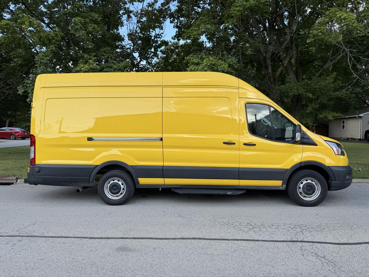 Ford Transit Cargo Van T-250 148" Hi Rf 9070 GVWR RWD 2020