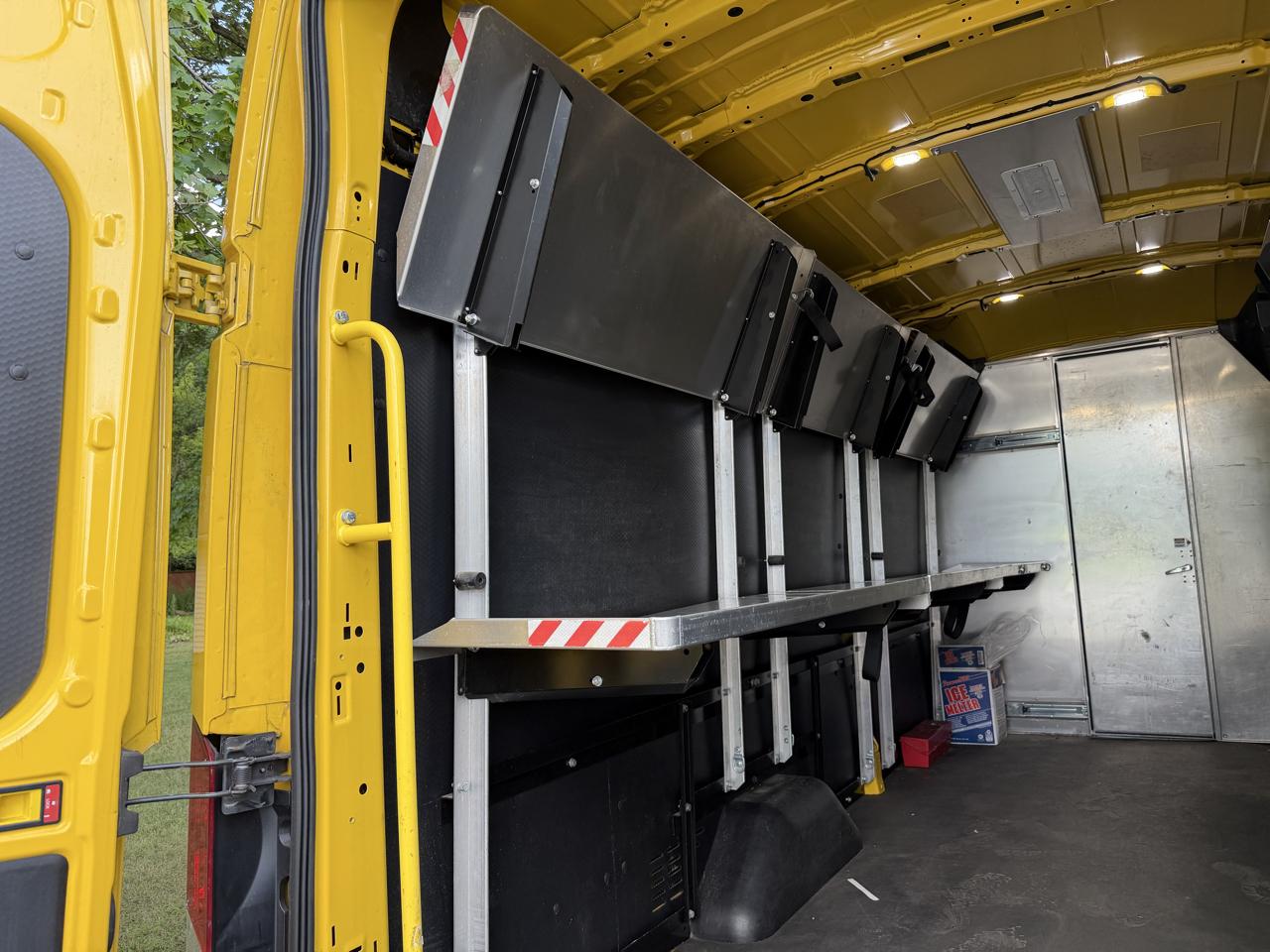 Ford Transit Cargo Van T-250 148" Hi Rf 9070 GVWR RWD 2020