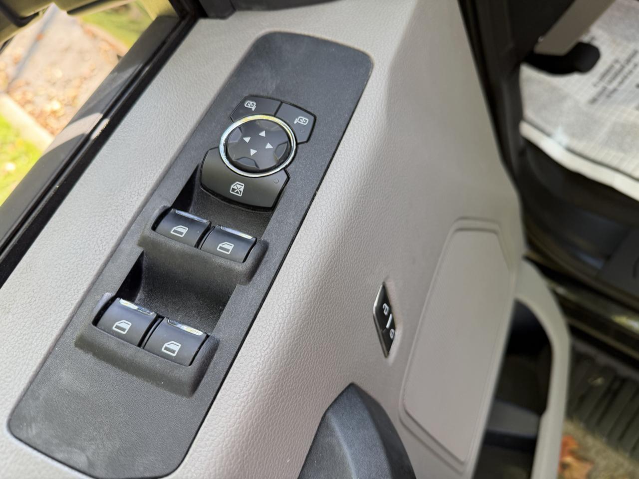 Ford F-250 SD XL SuperCab Long Bed 4WD 2019