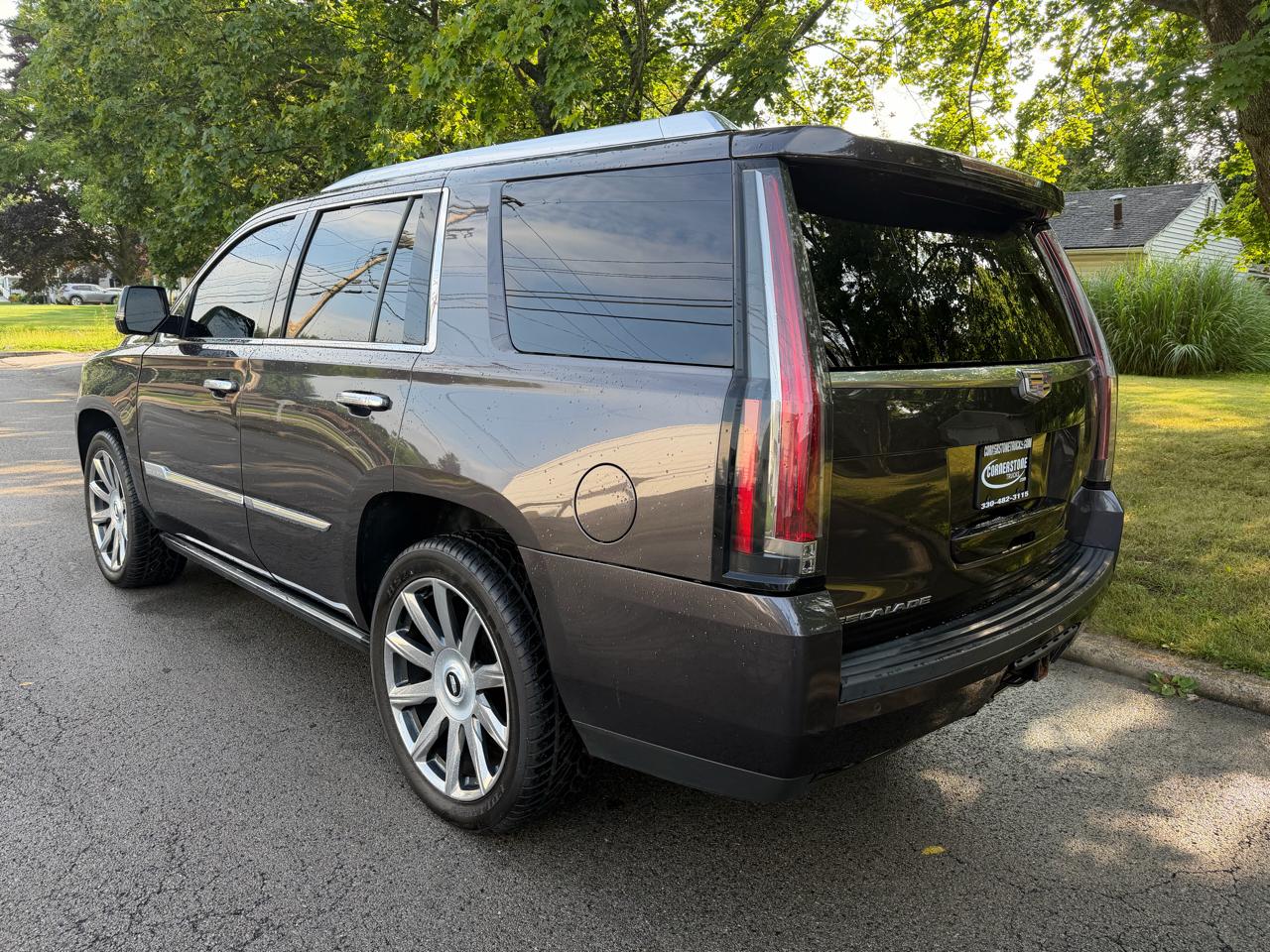 Cadillac Escalade 4WD 4dr Premium Collection 2016