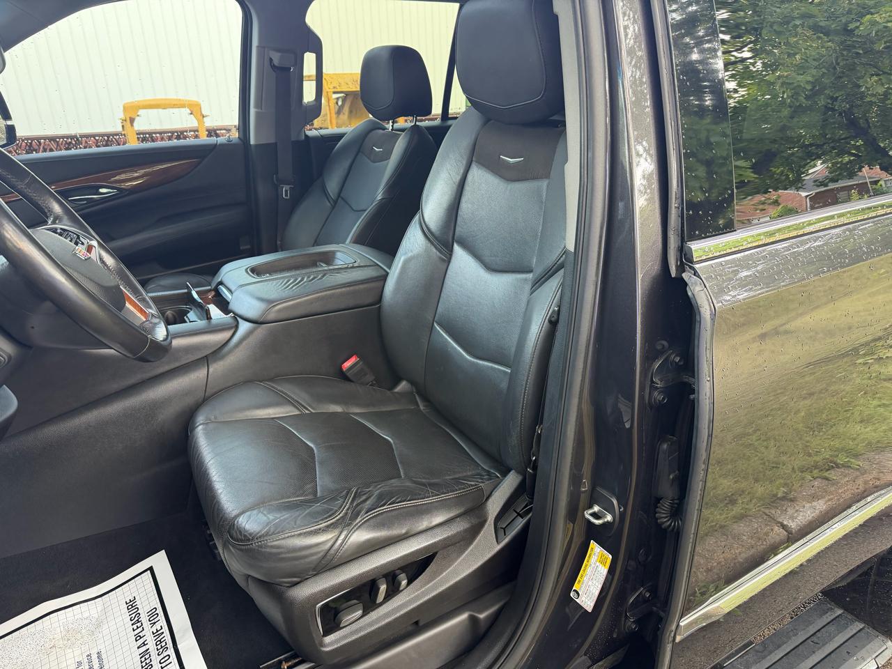 Cadillac Escalade 4WD 4dr Premium Collection 2016