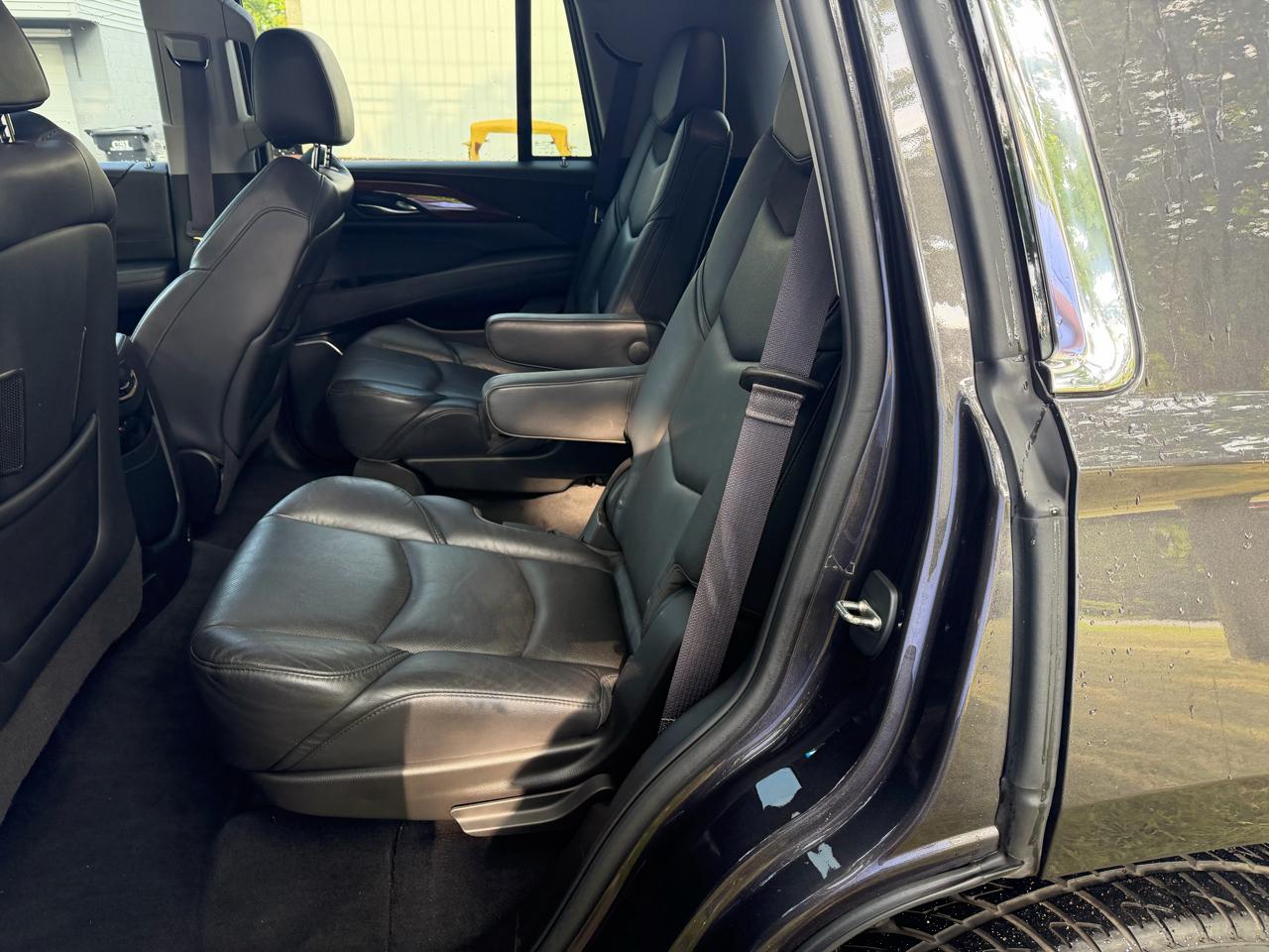 Cadillac Escalade 4WD 4dr Premium Collection 2016