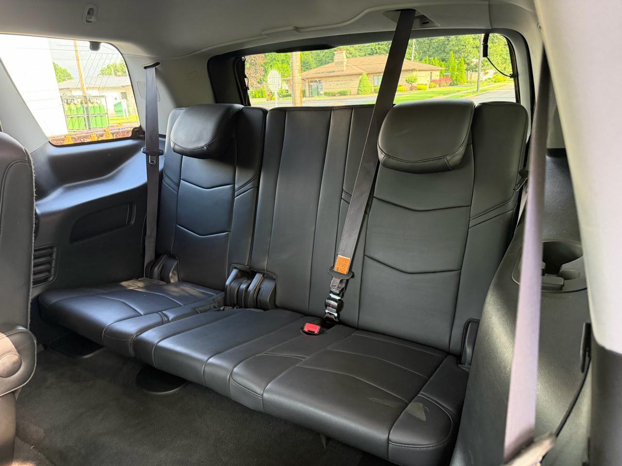 Cadillac Escalade 4WD 4dr Premium Collection 2016