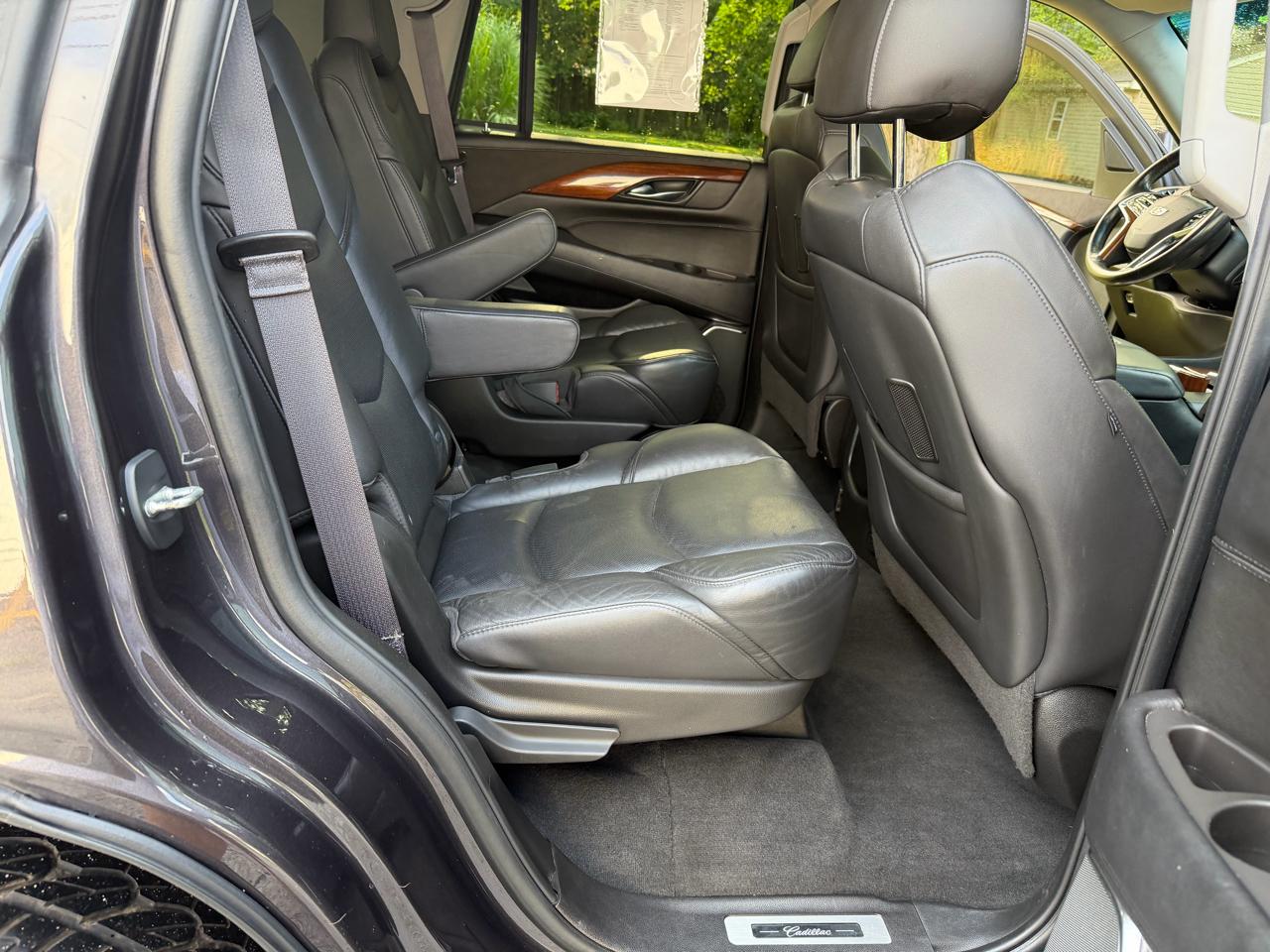 Cadillac Escalade 4WD 4dr Premium Collection 2016