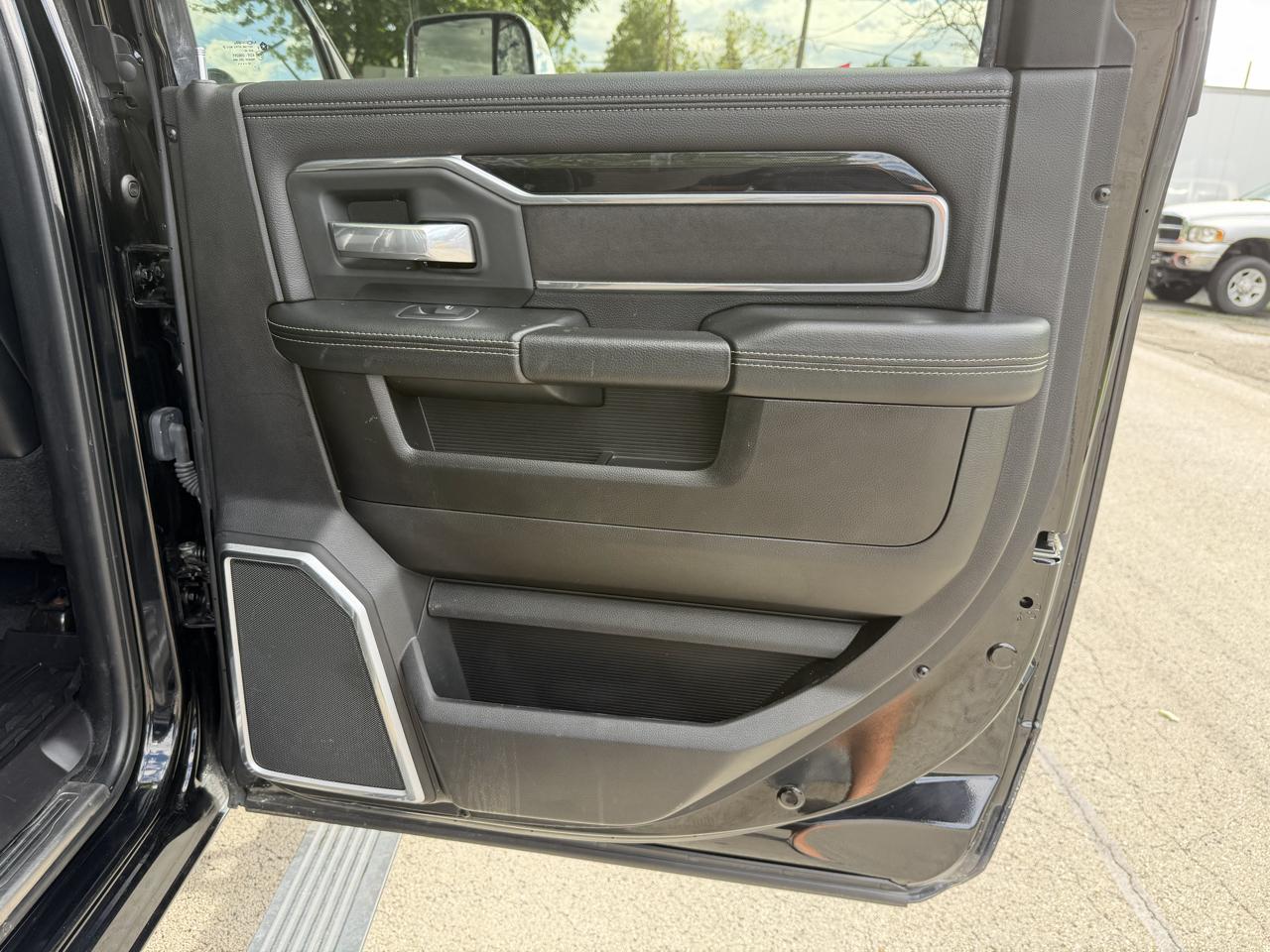 RAM 2500 4WD Crew Cab 169" Laramie 2019