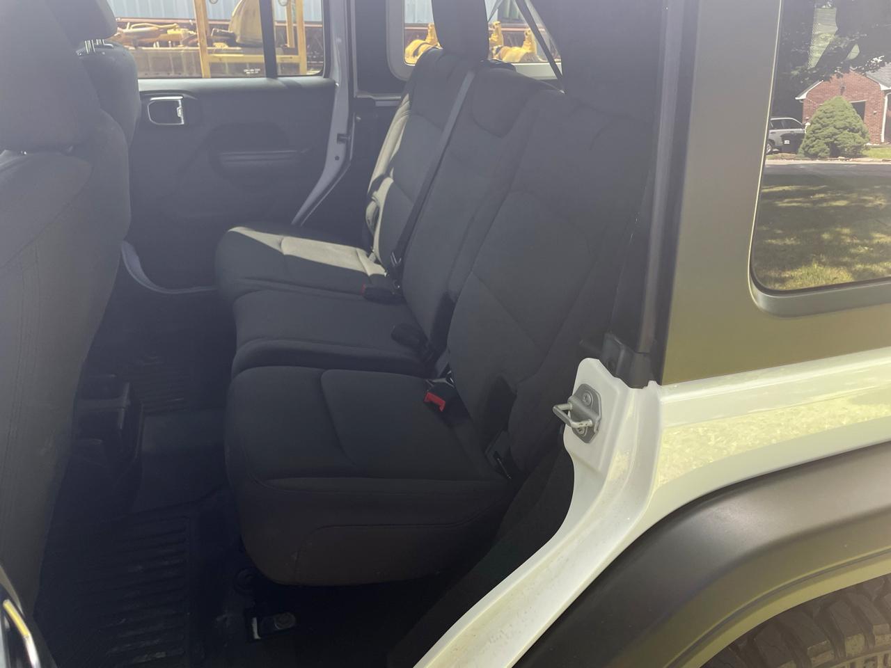 Jeep Wrangler Unlimited 4WD 4dr Sport 2018