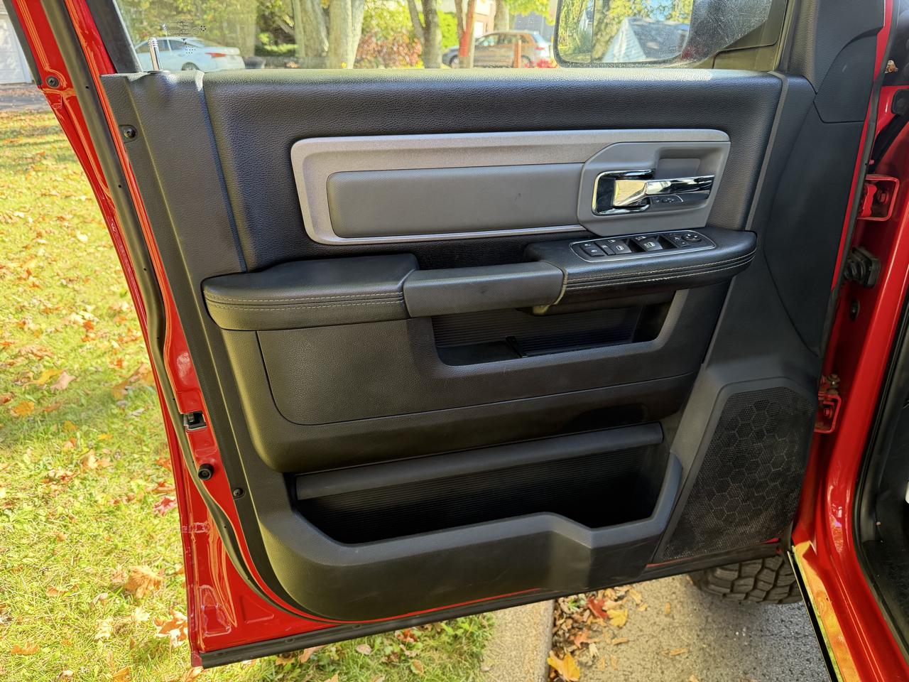 RAM 2500 4WD Crew Cab 149" Power Wagon 2017