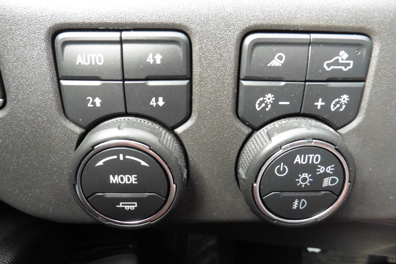 Chevrolet Silverado 1500 High Country Crew Cab Short Box 4WD 2024