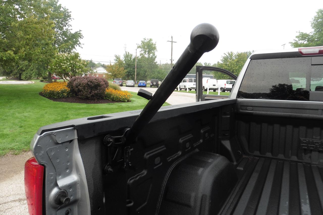 Chevrolet Silverado 1500 High Country Crew Cab Short Box 4WD 2024