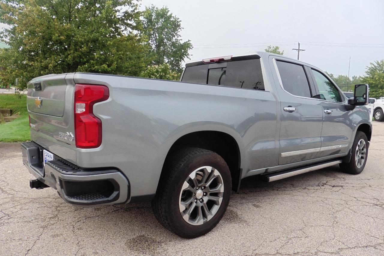 Chevrolet Silverado 1500 High Country Crew Cab Short Box 4WD 2024