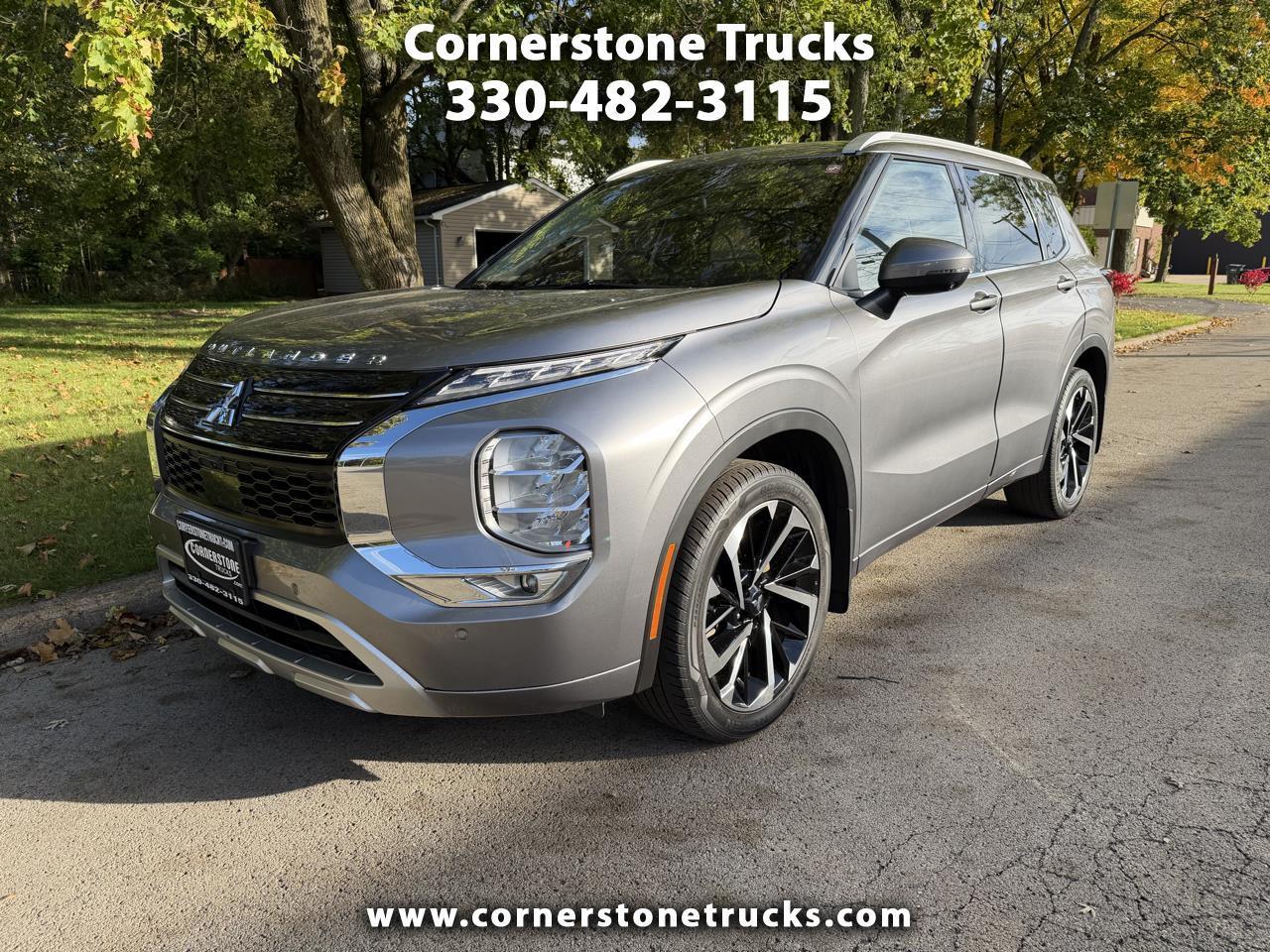 2022 Mitsubishi Outlander SEL 4D SUV FWD