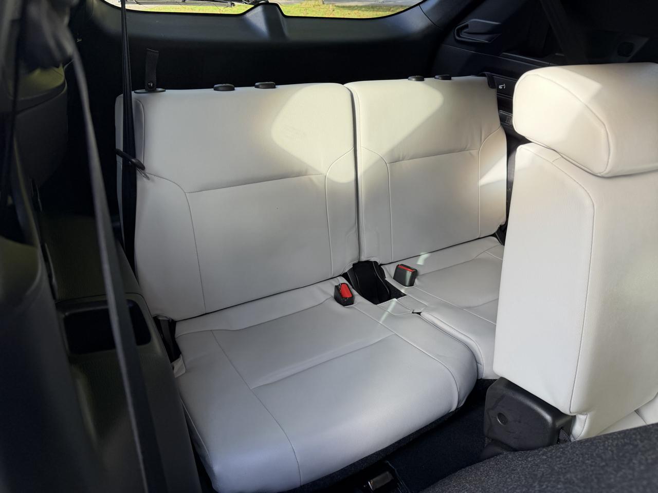 Mitsubishi Outlander SEL 4D SUV FWD 2022