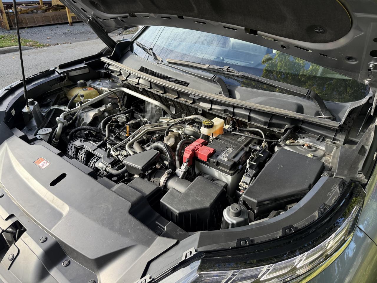 Mitsubishi Outlander SEL 4D SUV FWD 2022