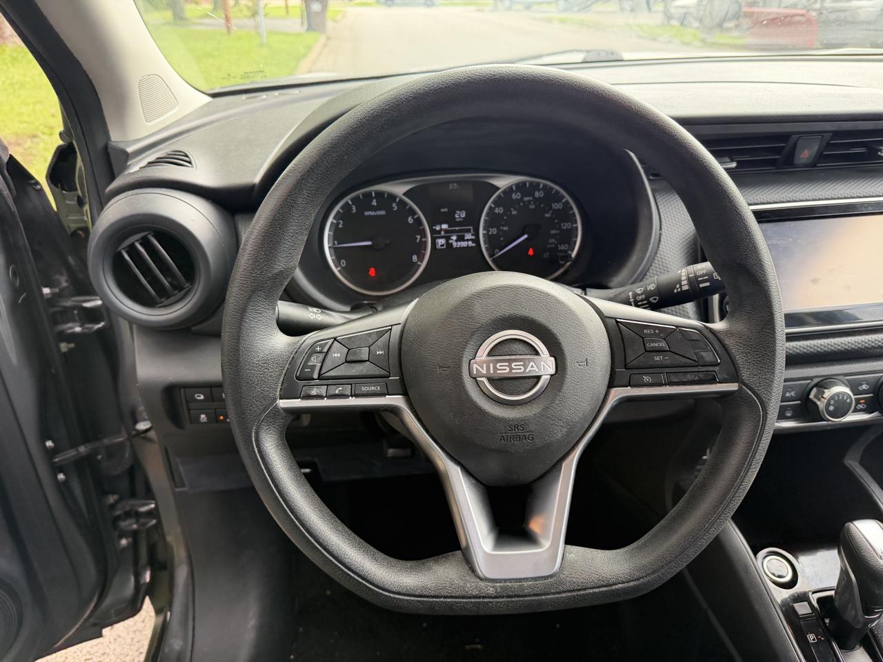 Nissan Kicks S 4D SUV FWD 2022