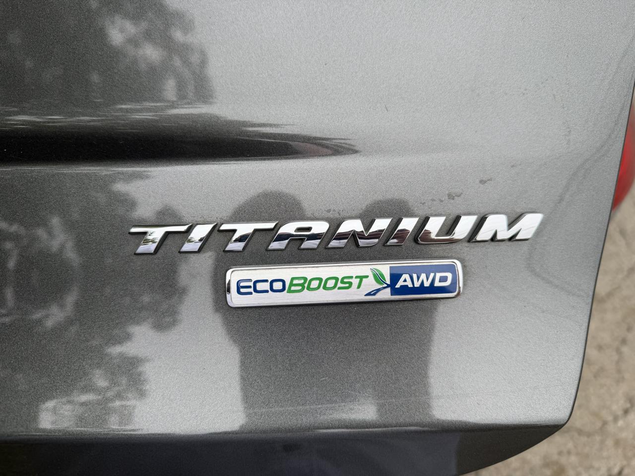 Ford Fusion 4dr Sdn Titanium AWD 2020
