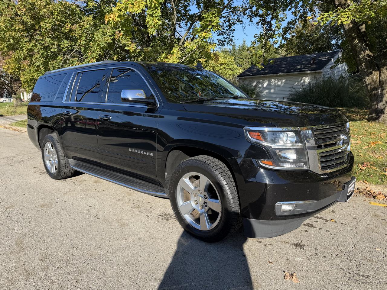 Chevrolet Suburban 1500 Premier 4D SUV 4WD 2017