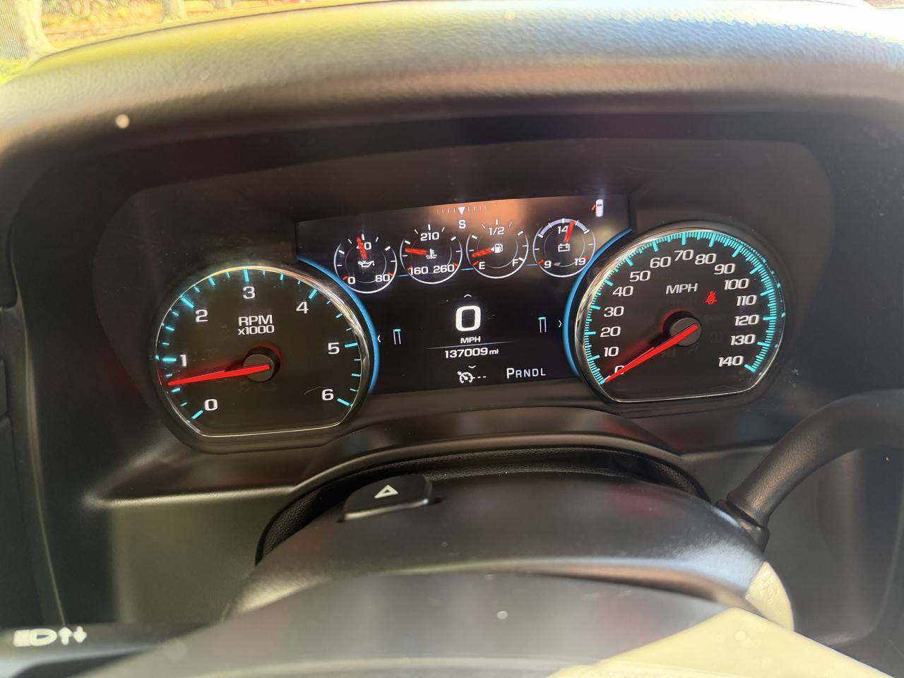 Chevrolet Suburban 1500 Premier 4D SUV 4WD 2017