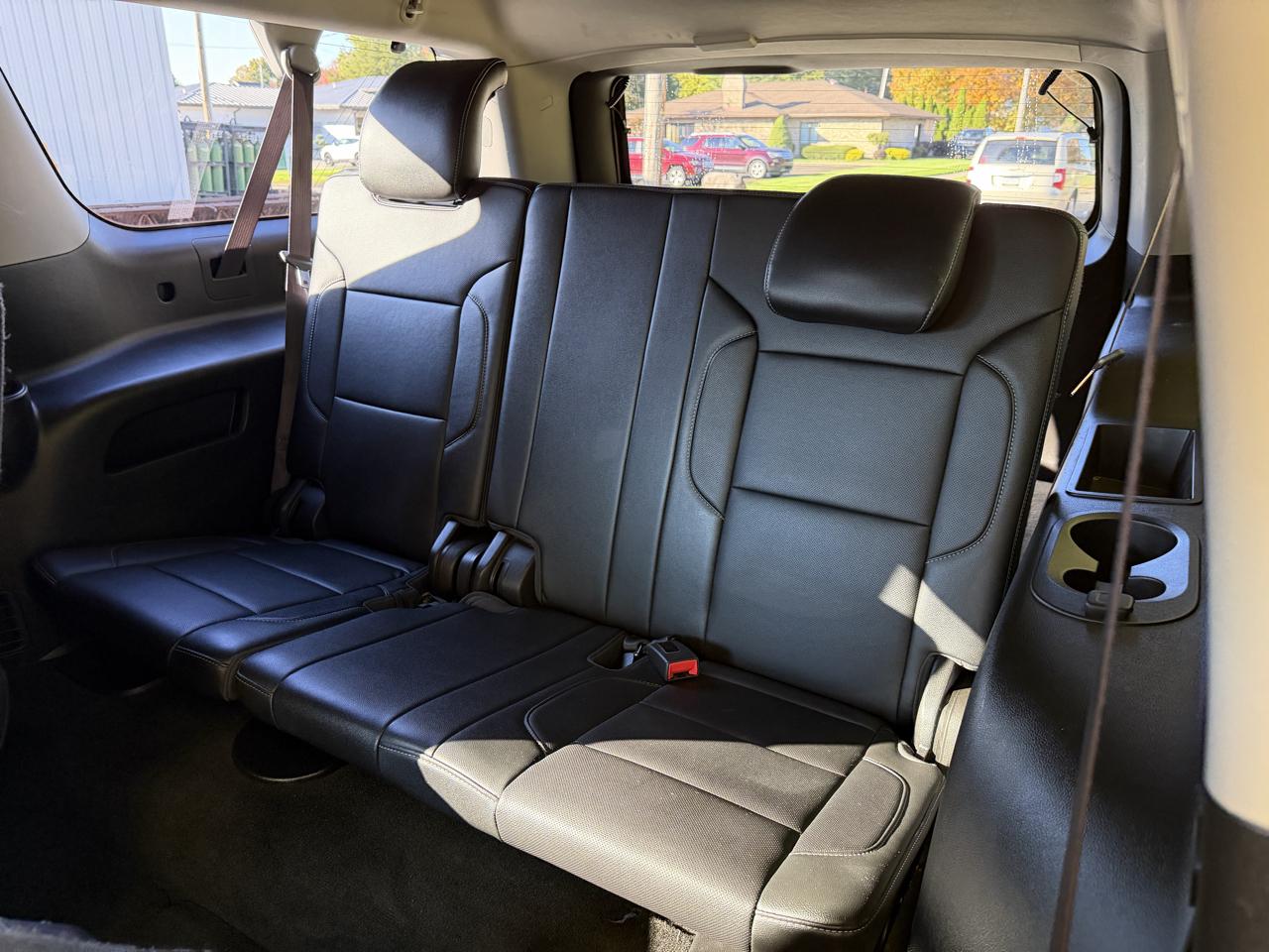 Chevrolet Suburban 1500 Premier 4D SUV 4WD 2017