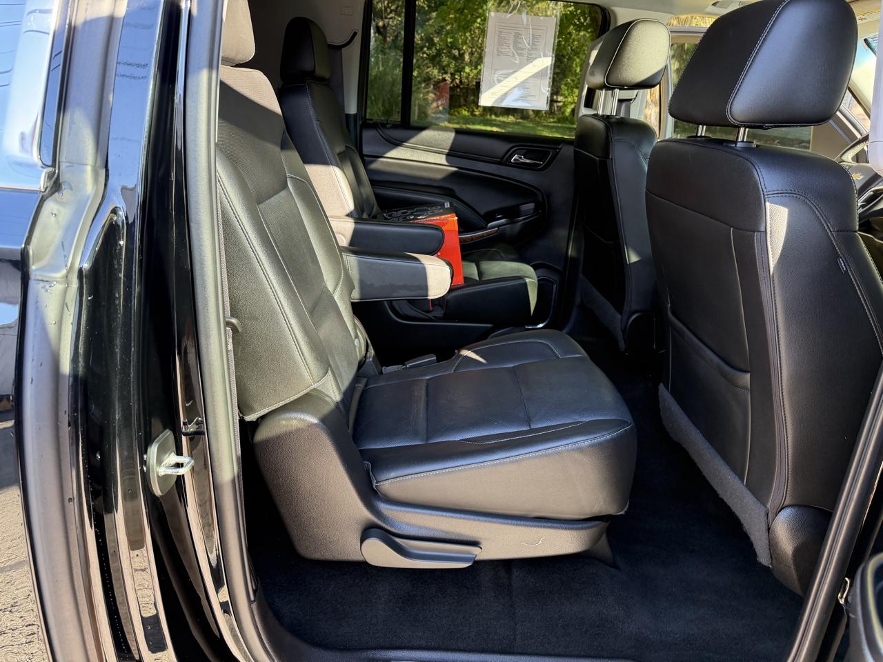 Chevrolet Suburban 1500 Premier 4D SUV 4WD 2017