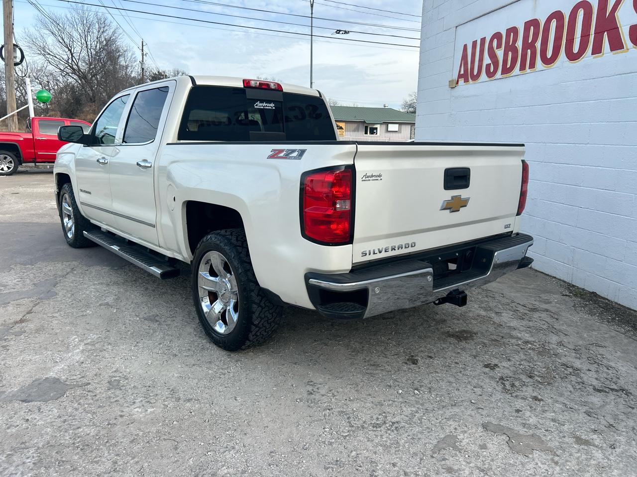 Chevrolet Silverado 1500 1LZ Crew Cab 4WD 2015