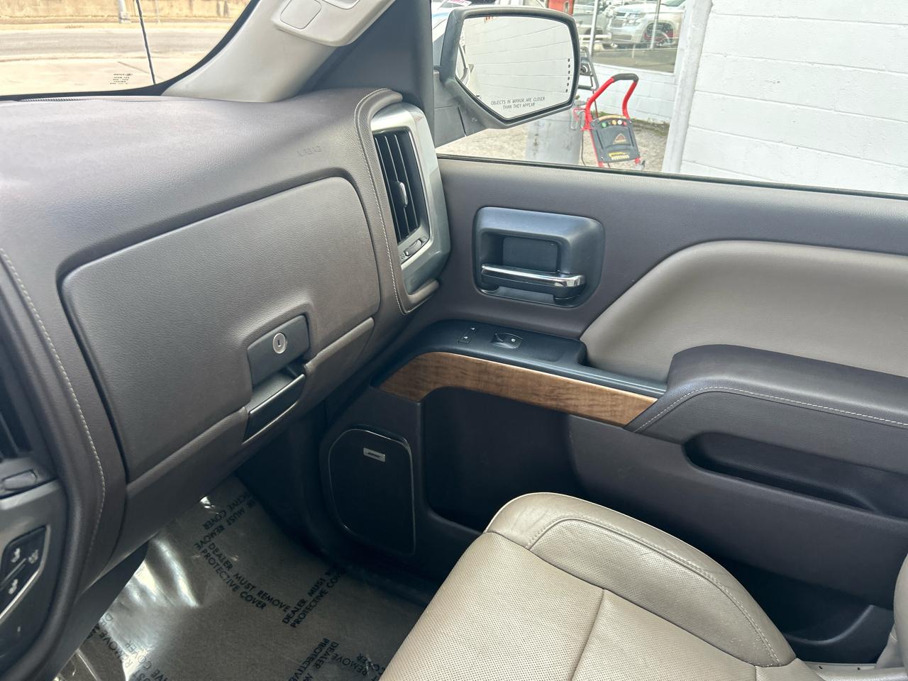 Chevrolet Silverado 1500 1LZ Crew Cab 4WD 2015