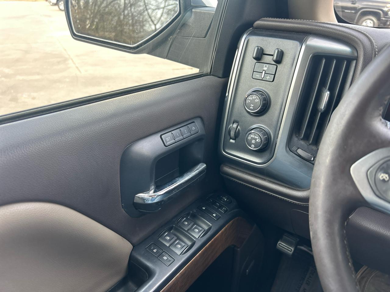 Chevrolet Silverado 1500 1LZ Crew Cab 4WD 2015