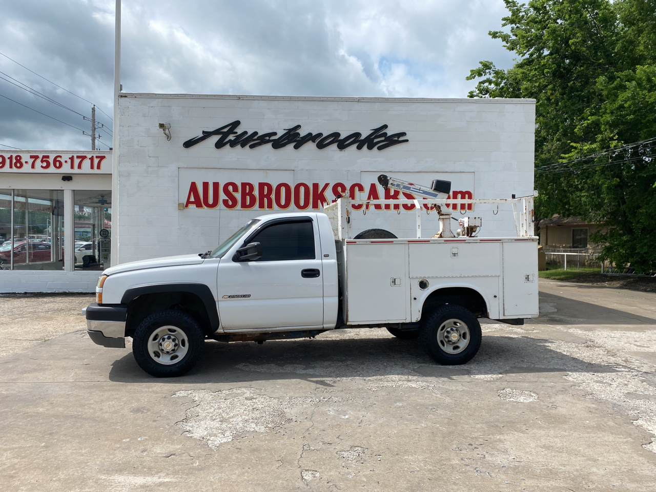 Used 2005 Chevrolet Silverado 2500 Reg Cab 133.0" WB 4WD for Sale in