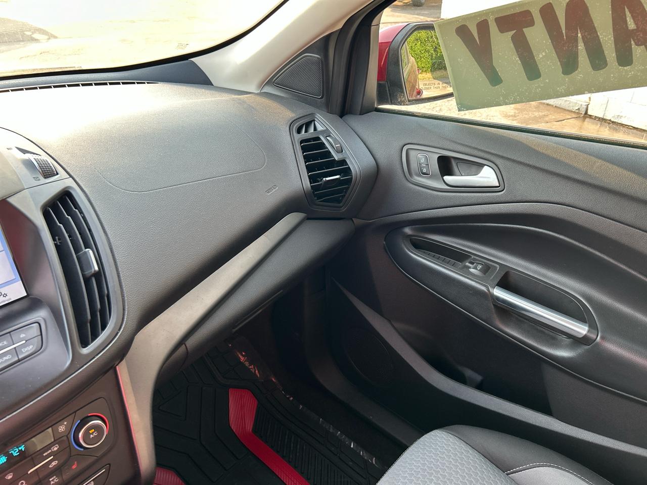 Ford Escape SE FWD 2017