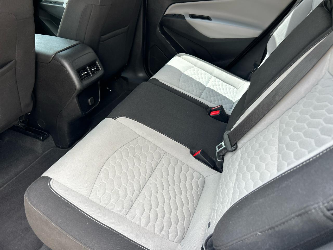 Chevrolet Equinox FWD 4dr LS w/1LS 2018