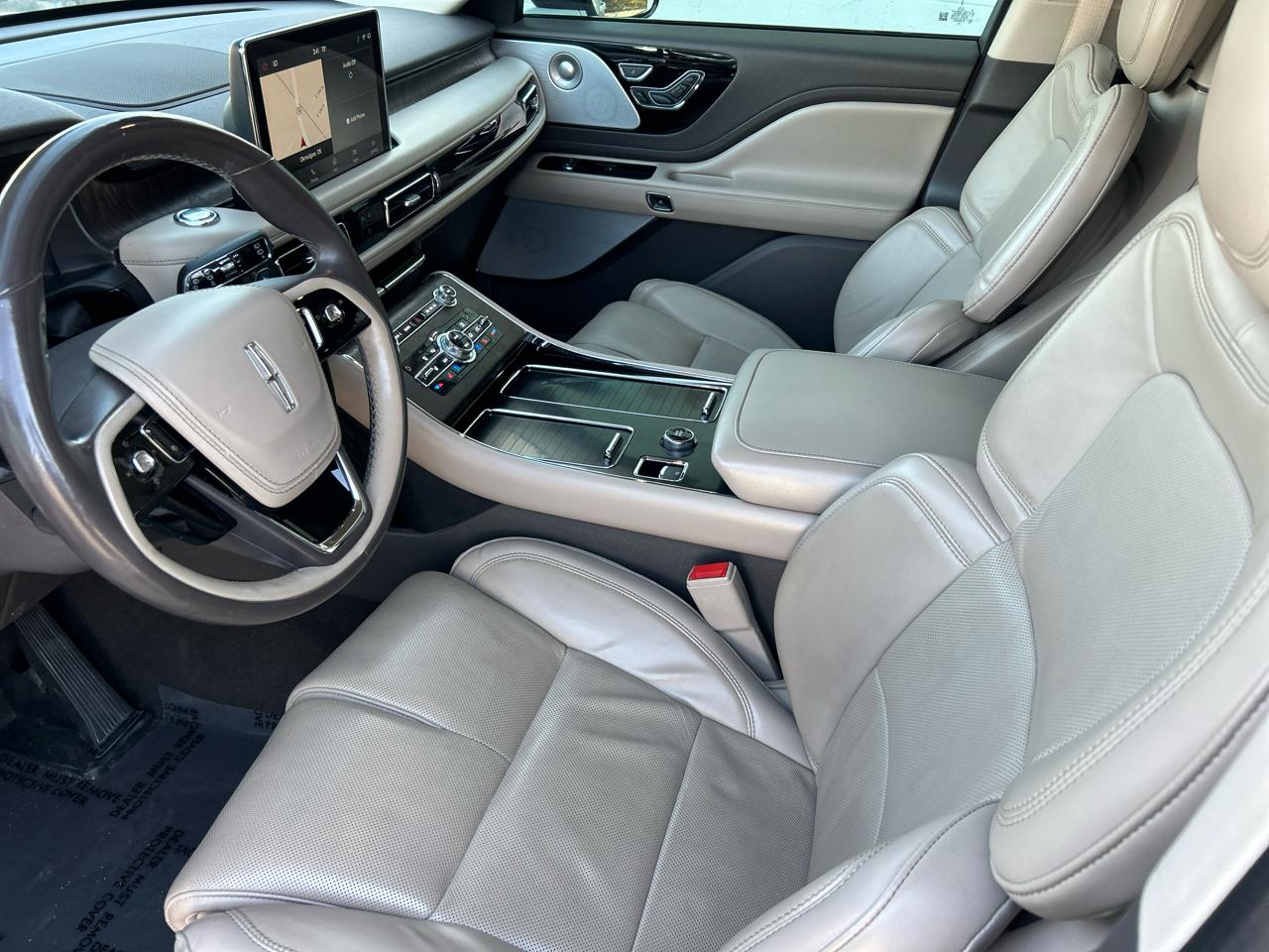 Lincoln Aviator Reserve 4D SUV AWD 2020