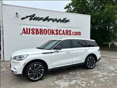 2020 Lincoln Aviator 