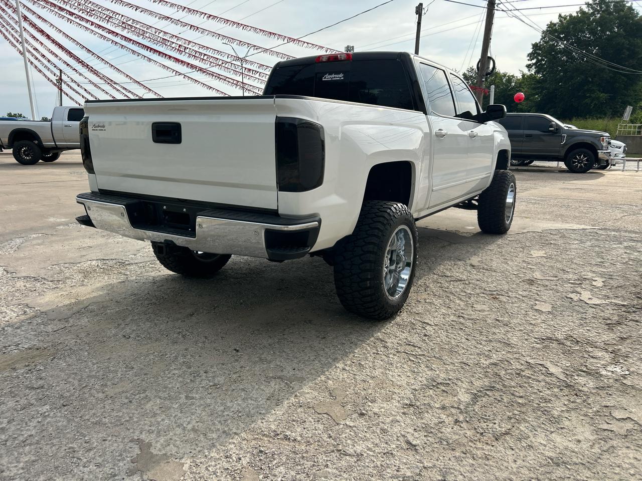 Chevrolet Silverado 1500 4WD Crew Cab 143.5" LT w/2LT 2015