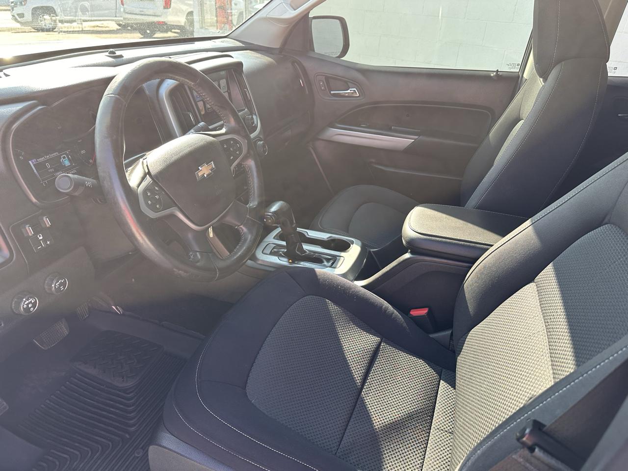 Chevrolet Colorado 4WD Crew Cab 128.3" LT 2017