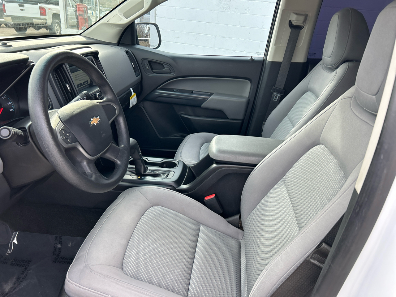 Chevrolet Colorado 2WD Crew Cab 128.3" WT 2017