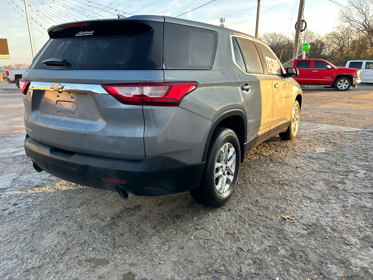 Chevrolet Traverse FWD 4dr LS w/1LS 2019