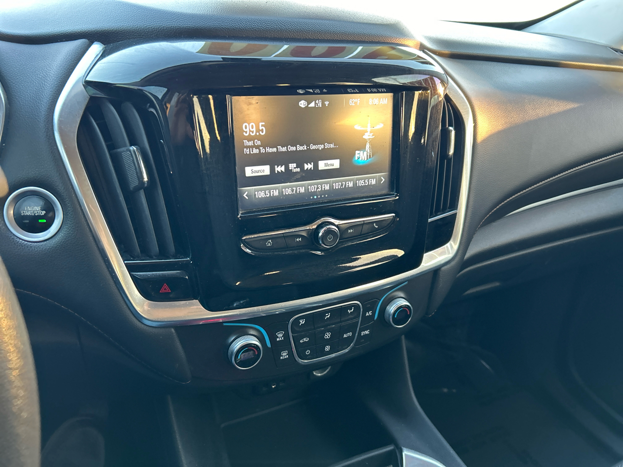 Chevrolet Traverse FWD 4dr LS w/1LS 2019