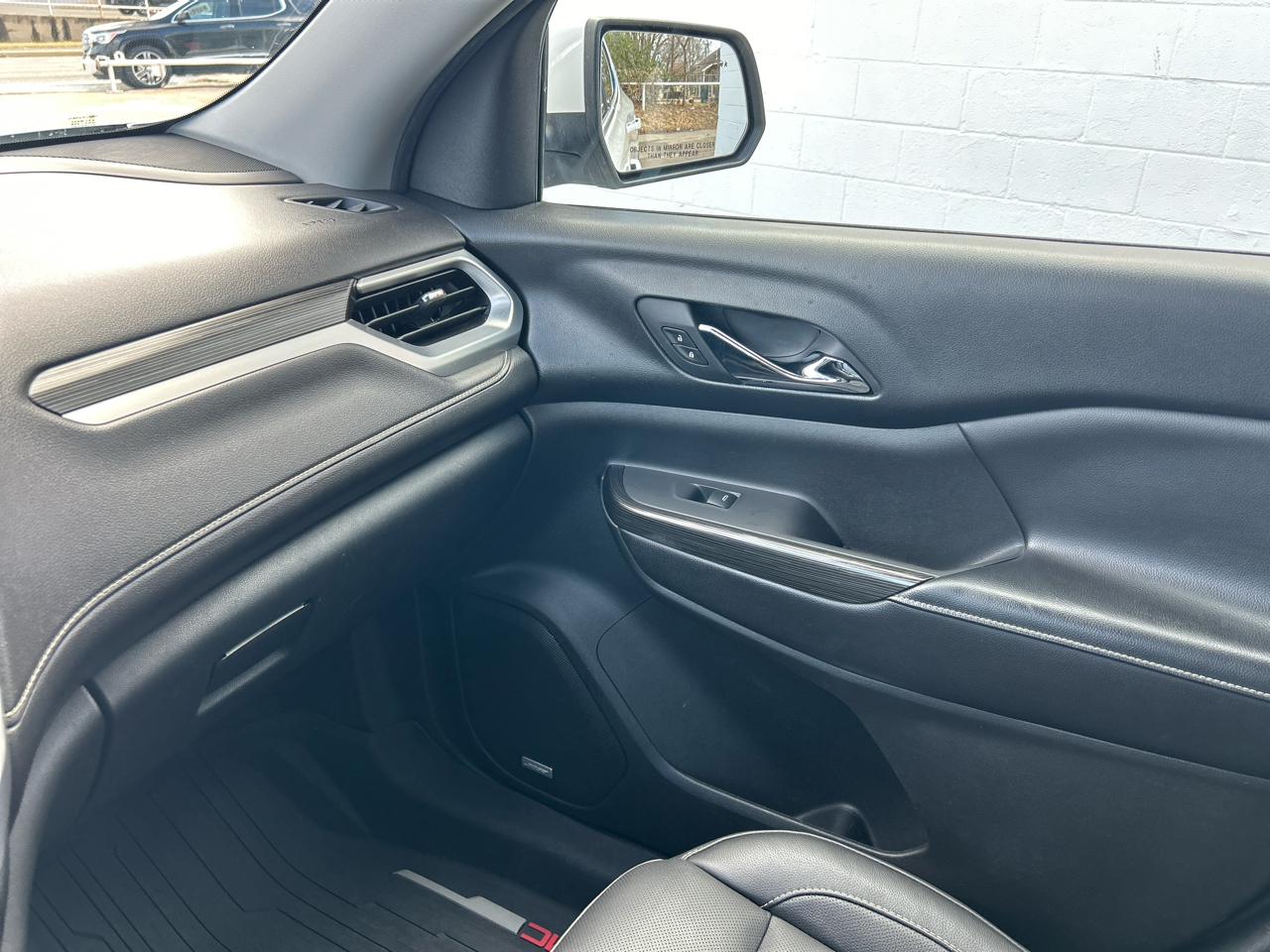 GMC Acadia FWD 4dr SLT w/SLT-1 2018