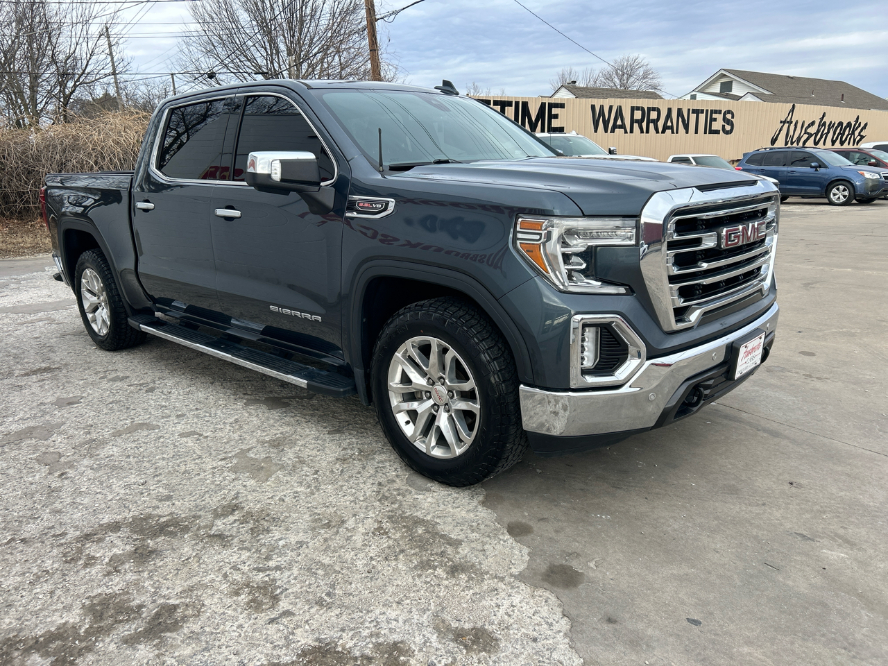 GMC Sierra 1500 4WD Crew Cab 147" SLT 2020