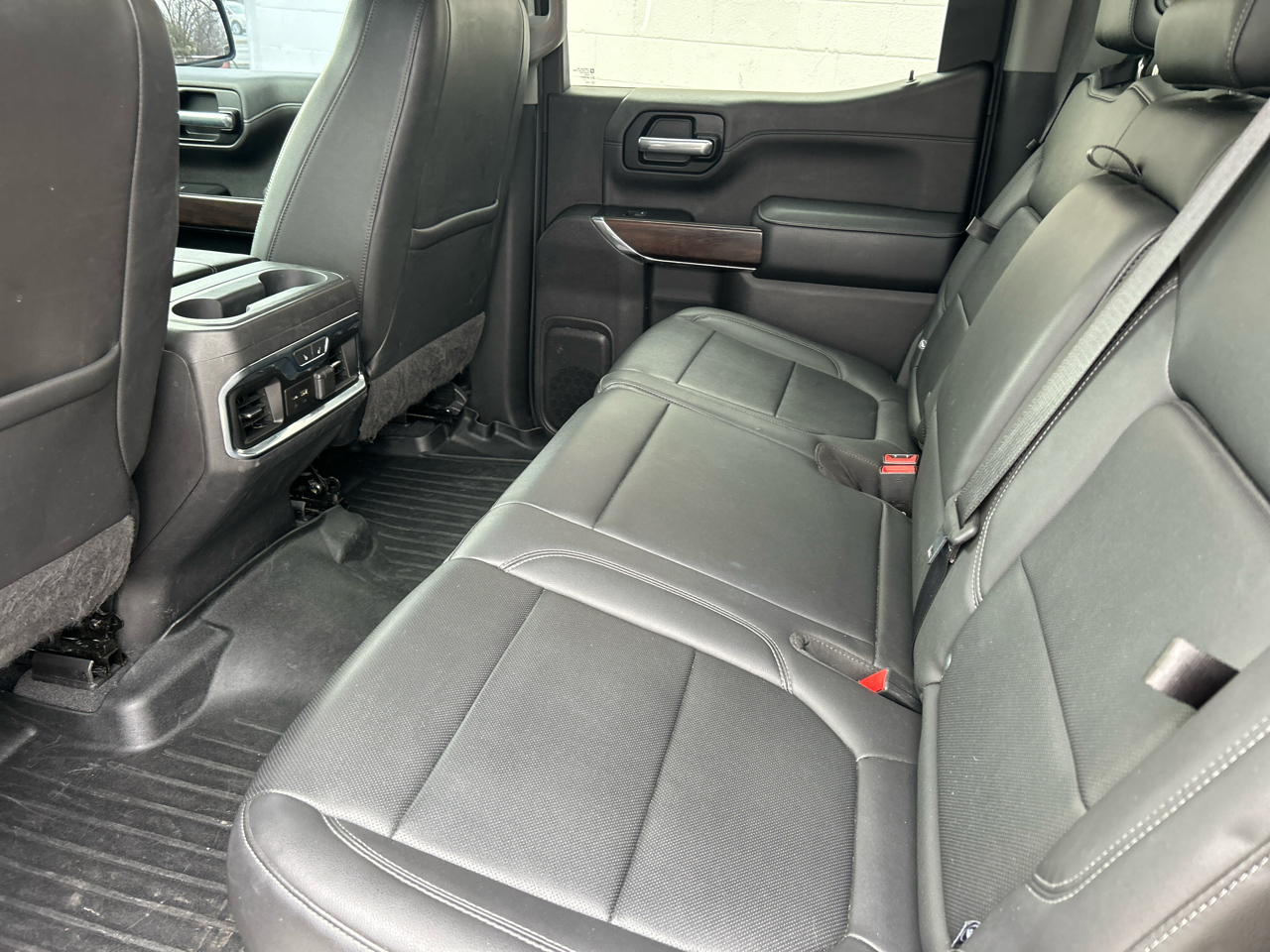 GMC Sierra 1500 4WD Crew Cab 147" SLT 2020