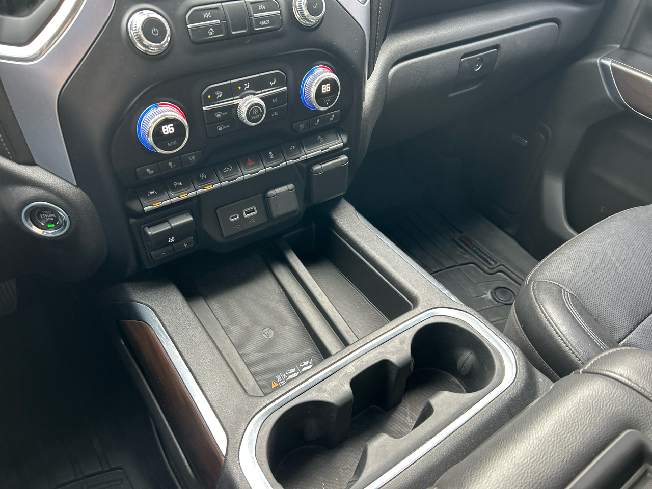 GMC Sierra 1500 4WD Crew Cab 147" SLT 2020