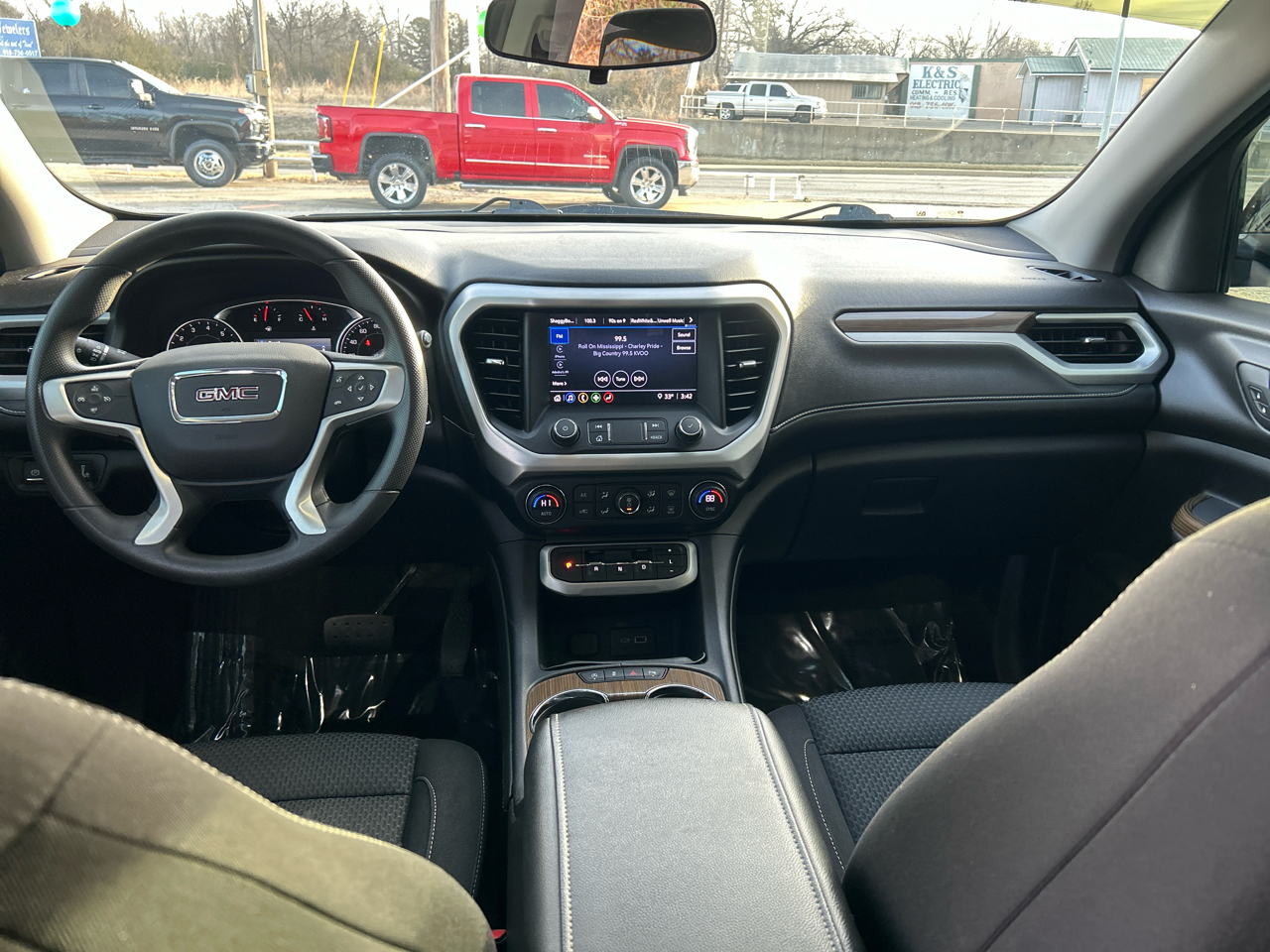 GMC Acadia FWD 4dr SLE 2021