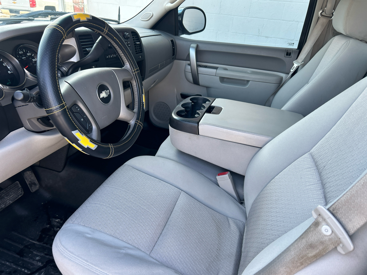 Chevrolet Silverado 1500 2WD Reg Cab 119.0" LT 2012