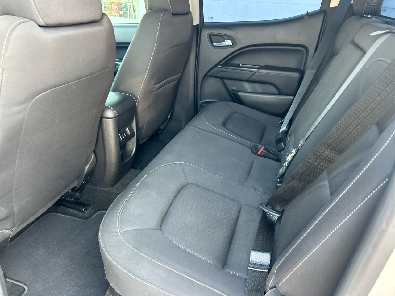 GMC Canyon 2WD Crew Cab 128.3" SLE 2016