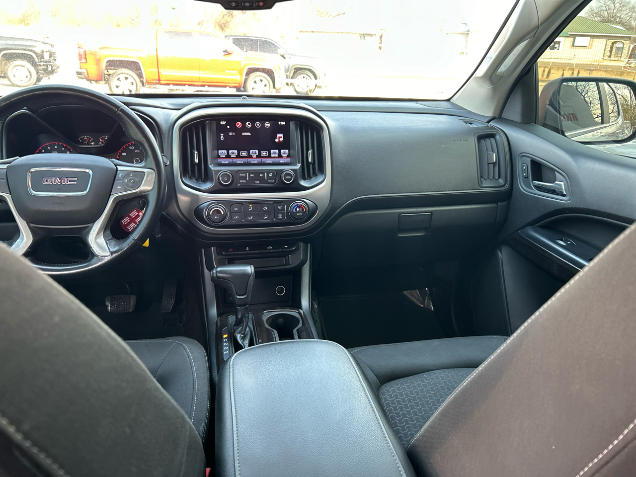 GMC Canyon 2WD Crew Cab 128.3" SLE 2016