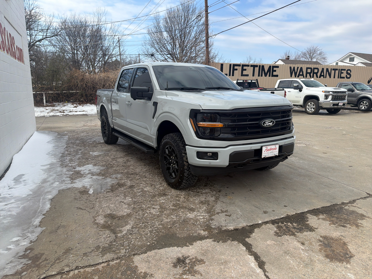 Ford F-150 4WD SuperCrew 150" XLT 2024