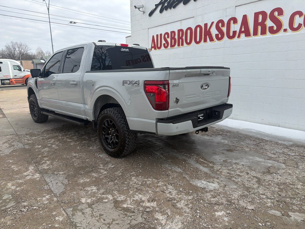 Ford F-150 4WD SuperCrew 150" XLT 2024