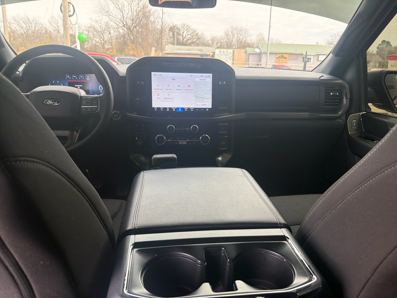 Ford F-150 4WD SuperCrew 150" XLT 2024